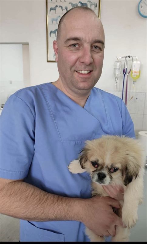 Dr vet. med. Tihomir Adamović